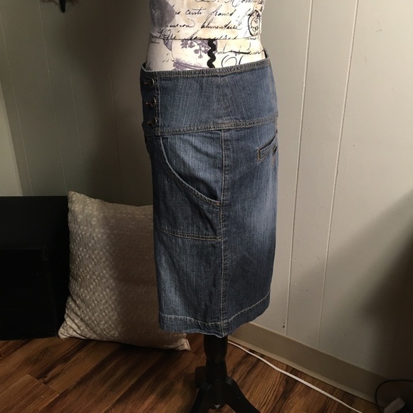 Unionbay sailor jean skirt. - Picture 2 of 9